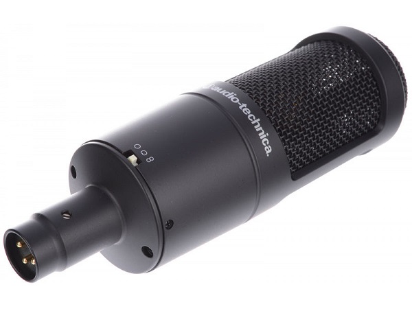 ک میکروفون دیگر از کمپانی محبوب Audio-Technica، میکروفون مالتی پترن و کاندنسر AT2050 یک ابزار همه کاره و خوش ساخت از کمپانی اودیوتکنیکا است.